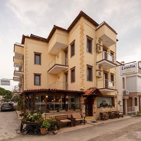Limon Otel Foça Exteriör bild