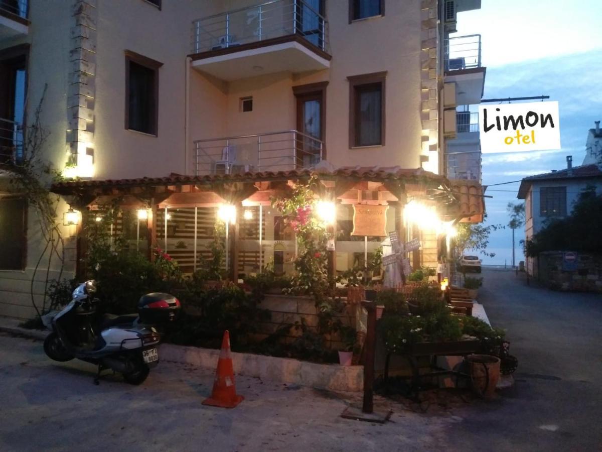 Limon Otel Foça Exteriör bild