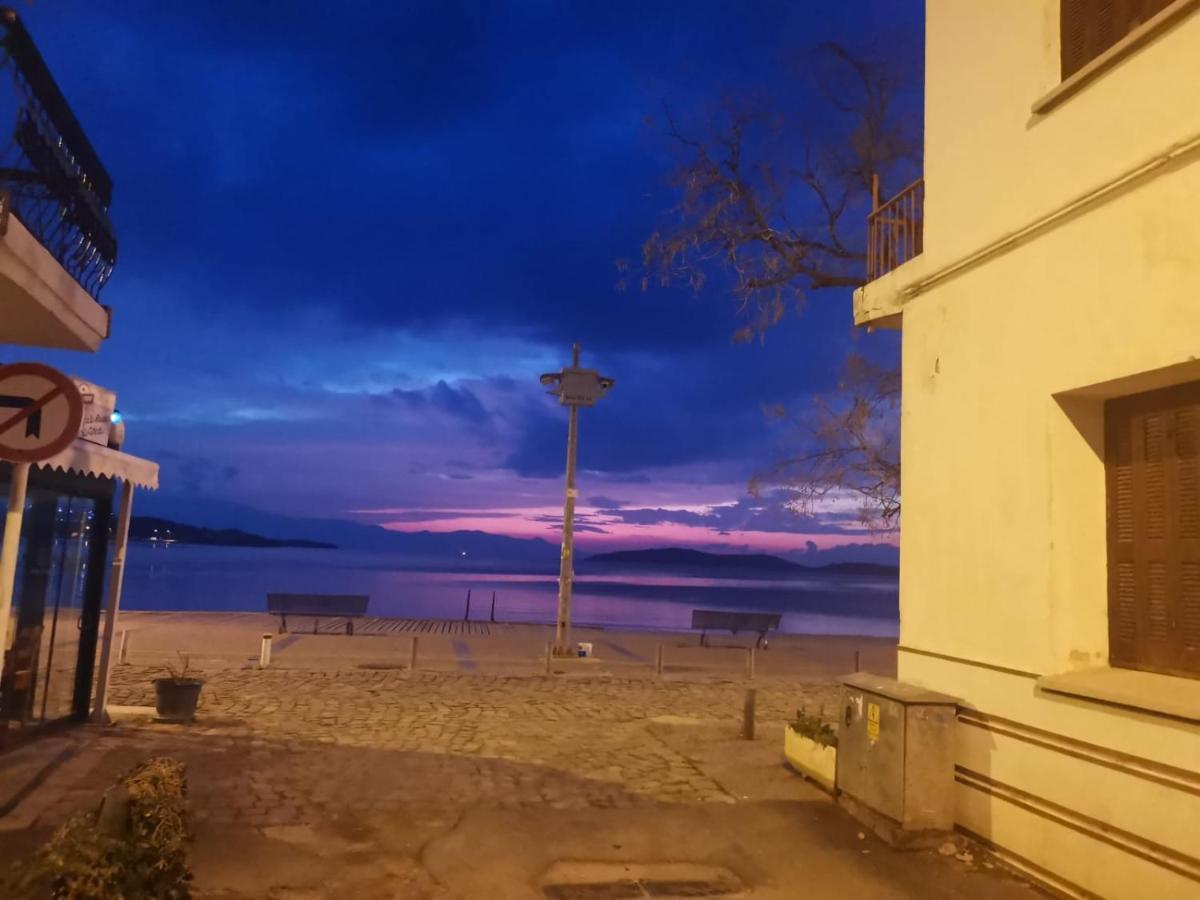 Limon Otel Foça Exteriör bild