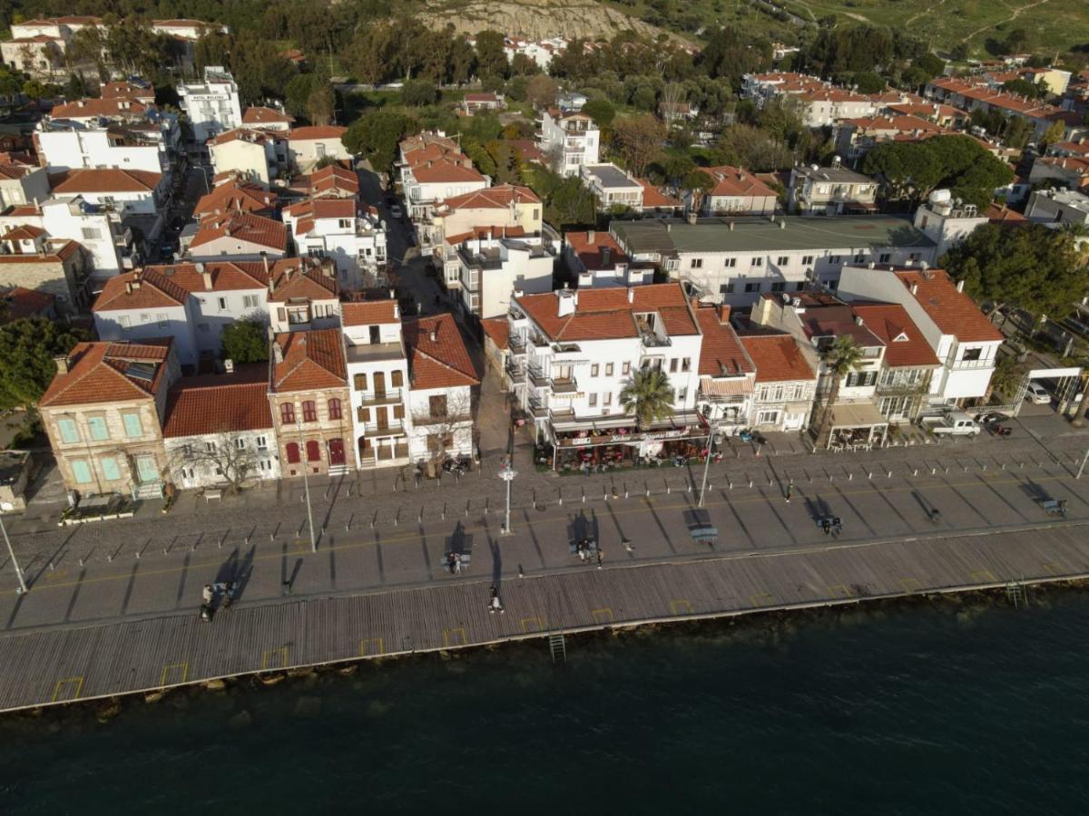 Limon Otel Foça Exteriör bild